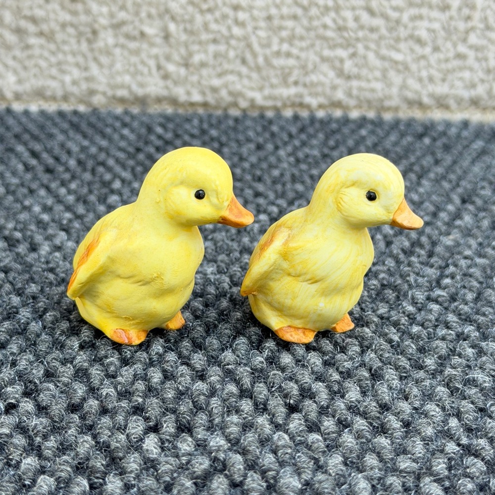 Vintage Miniature Yellow Duckling Figurines Pair Ceramic Easter Spring Decor
